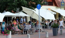 Reikalingi specialistai arba laisvos darbo vietos Birštone