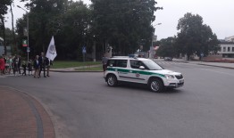 Policija primena visiems eismo dalyviams – būkite atidūs kelyje!