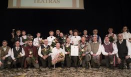 Džiugi žinia Birštonui – „Aukso paukštės“ nominacija įteikta Birštono vienkiemio teatrui