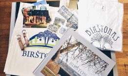 „Globalus Birštonas“ projekto nariai „draugauja“ su Drameno (Norvegija) lituanistine mokykla: prisideda organizuojant Vasario 16-ąją“