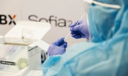 Privalomas periodinis nepasiskiepijusių darbuotojų testavimas nuo liepos 26 d.