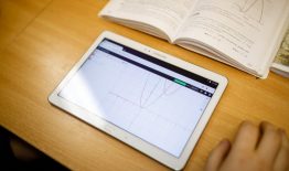 Balandžio 12–13 d. abiturientai galės pasitikrinti savo matematikos žinias prieš valstybinį brandos egzaminą