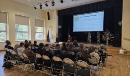 Birštono gimnazijoje vyko Moterų informacijos centro organizuojamos edukacinės dirbtuvės „Meilės mitai: smurto vaizdavimas kultūroje“